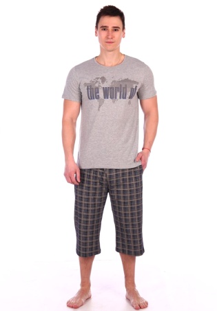 Состав: 
Кулирка
Хлопок 100%
	Мужской костюм, состоит из футболки с рисунком и бриджей. 

Обратите внимание: расцветка товара на сайте может отличаться от фактической расцветки. Оптовый склад оставляет за собой право поставить товар любого цвет