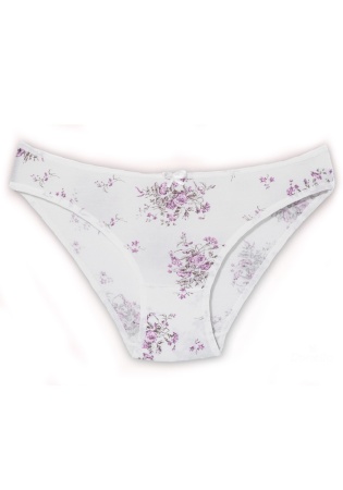 Состав:
Модал 95%, 
Эластан 5%
	Женские трусы слипы с рисунком, в поясе и по вырезу ноги резинка, по центру маленький бантик. Низкая посадка.