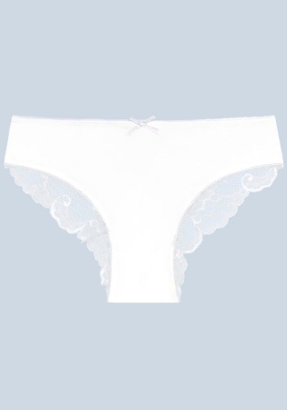 Состав:
Полотно: модал 47.5%  /  хлопок  47,5 %  /  эластан 5%
Кружево: нейлон   90% / эластан 10%
    Стильные, красивые, кружевные женские трусы с принтом. Передняя деталь выполнена из однотонной ткани и украшена бантиком. Задняя деталь выполне
