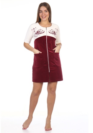 Состав:
Велюр 
Хлопок 80%
Полиэстер 20%
	Халат женский на молнии, прямой силует, с оригинальным принтом.