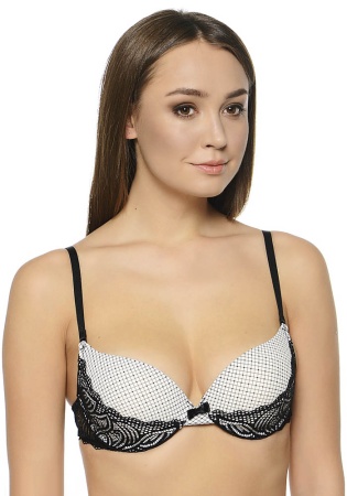 Состав:
Эластичное полотно
ПА 85%,
ПУ 15%
Кружево
ПА 90%,
ПУ 10%
	Бюстгальтер классической формы с формованной чашкой с Push-up для размеров 70AB, 75ABC, 80B и без Push-up для размеров 70C, 75DE, 80CDE, 85BCD. Детали бюстгальтера выполнены из п