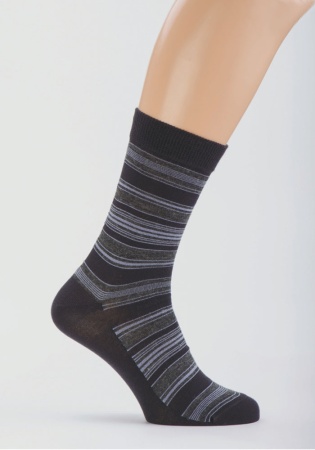 Состав: 
Хлопок 24%, 
Полиамид 54%, 
ПАН 22%
	Носок с двойным бортом, в цветную полоску.