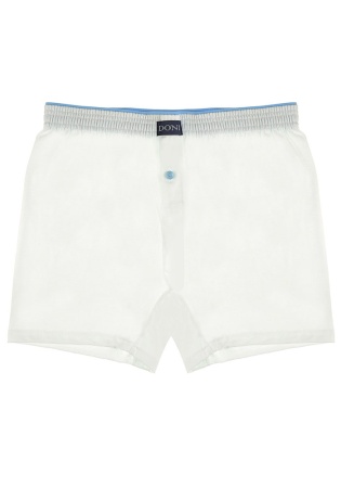 Состав:
Хлопок 100%
	Мужские трусы-боксеры белого цвета. 