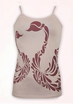 Состав:
Хлопок 95%
Эластан 5%
	Женская майка с орнаментом по всей длине 