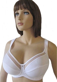 Состав:
Полиамид 62%
Хлопок 30%
Эластан 8%
	Бюстгальтер с мягкими чашками на каркасах. Бретели широкие, мягкие и плотные, к телу прилегает хлопковое полотно. Самая широкая часть лямок в том месте, где они ложаться на плечо. Внутренняя часть чашек 