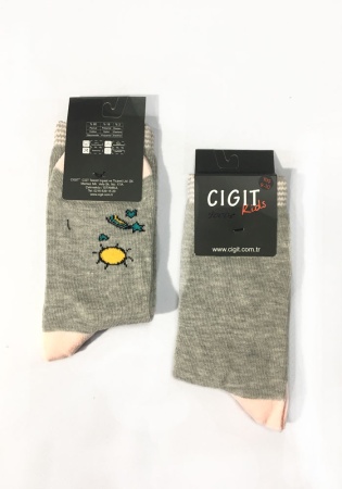 Состав:
Хлопок 80%
Полиамид 18%
Эластан 2%
	Носки детские.