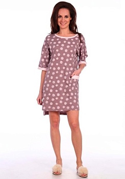 Состав:
Кулирка 
Хлопок 100%
    Женская туника. Силуэт прямой, рукава 3/4. 

Обратите внимание: расцветка товара на сайте может отличаться от фактической расцветки. Оптовый склад оставляет за собой право поставить товар любого цвета, который и