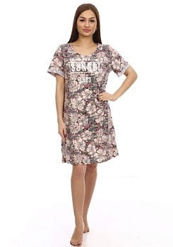 Состав:
Кулирка
Хлопок 100%
     Женская туника из принтованной ткани. 

Обратите внимание: расцветка товара на сайте может отличаться от фактической расцветки. Оптовый склад оставляет за собой право поставить товар любого цвета, который имеетс