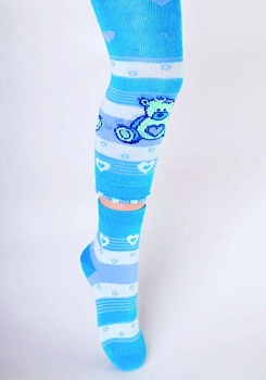 Состав: 
Хлопок 75%, 
Полиамид 23%, 
Эластан 2%
	Комплект (легинсы + носки), с компьютерным рисунком.