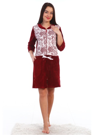 Состав:
Хлопок 80%
Полиэстер 20%
	Велюровый халат 