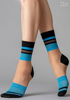 Состав:
Полиамид 53%
Полиэстер 37%
Эластан 10%
    Тонкие фантазийные носки плотностью 20 ден, с укрепленным мыском, комфортной резинкой и имитацией пятки. Модель декорирована ярким геометрическим рисунком 