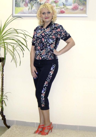 Состав:
Интерлок
	Костюм женский 