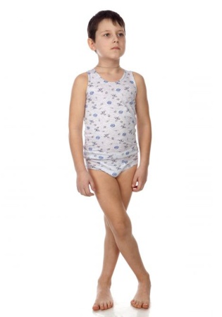 Состав:
Кулирка
Хлопок 100%
	Трикотажный комплект нижнего белья для мальчика (майка + трусы).