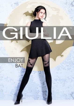 Состав:
Полиамид 90%
Эластан 10%
     Матовые фантазийные колготки с оплетенным эластаном, плотностью 60 ден, с ластовицей, широким поясом и усиленным плоским швом. У модели тонкий верх с тканым узором в виде летучих мышей, а снизу имитация непрозр