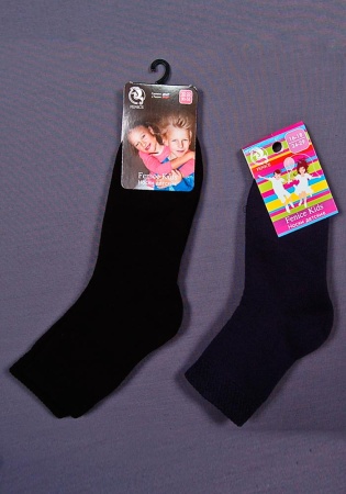 Состав:
Хлопок 88%
ПА 10%
Эластан 2%
	Детские носки.