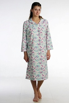 Состав:
Хлопок 100%
	Сорочка женская (фланель) свободного силуэта с отрезной кокеткой полочки и складками по груди. Воротник отложной. Рукав длинный, втачной. Низ изделия обработан швом в подгибку. 