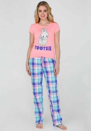 Состав: 
Футболка: ПЭ 100%,
Брюки: Хлопок 100%
	Пижама, состоящая из трикотажной футболки и брюк. Детали футболки выполнены из эластичного полотна неонового цвета с круглым вырезом горловины, декорированная ярким принтом спереди. Детали брюк выполн