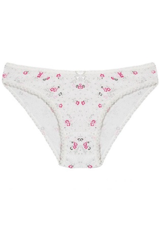 Состав:
Хлопок 97%
Эластан 3%
	Детские трусы для девочек. 