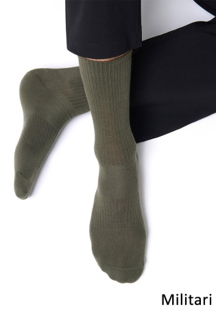 Состав:
Хлопок 75%
Полиамид 20%
Эластан 5%
Хлопковые носки унисекс средней высоты выше щиколотки с комфортной широкой резинкой 