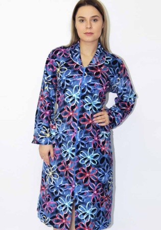 Состав:
Велюр.
	Женский велюровый халат.

Обратите внимание: расцветка товара на сайте может отличаться от фактической расцветки. Оптовый склад оставляет за собой право поставить товар любого цвета, который имеется на данный момент.	