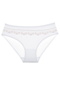Состав:
Хлопок 100%
	Подростковые трусики, белого цвета, для девочки.Выполнены из мягкого, нежного, гипоаллергенного материала, декорированы кружевом.