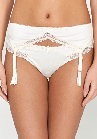 Состав:
Атласное полотно
ПЭ 97% 
ПУ 3% 
Кружево 
ПА 90% 
ПУ 10% 
	Пояс для чулок из атласной ткани и кружева. Передняя деталь декорирована атласным бантиком. Застежка выполнена на задней детали.