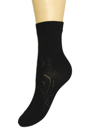 Состав:
Бамбук 85%
ПА 10%
Эластан 5%
	Женские носки из волокна бамбука с ажурным рисунком.