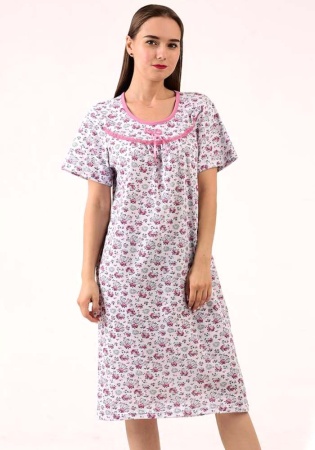 Состав:
Хлопок 100%.
	Женская сорочка из принтованного полотна. 

Обратите внимание: расцветка товара на сайте может отличаться от фактической расцветки. Оптовый склад оставляет за собой право поставить товар любого цвета, который имеется на дан