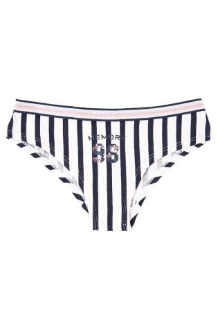 Состав:
Хлопок 95%
Эластан 5%
	Женские трусики в черно-белую полоску. В поясе эластичная лента, спереди небольшой принт.