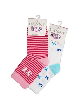 Состав: 
Хлопок 82% 
Полиамид 12% 
Спандекс 6% 
	Детские носки из качественного хлопка и комфортной резинкой. Отлично пропускают воздух. C усиленным носком и пяткой.