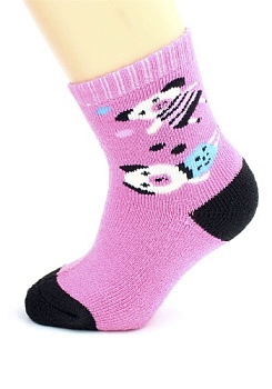 Состав:
Хлопок 80% 
Полиэстер 17%
Эластан 3% 
          Детские носки с махрой внутри, с рисунком 