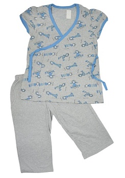 Состав:
Хлопок 100%
	Комплект состоит из кофты с запахом и бриджей. 

Обратите внимание: расцветка товара на сайте может отличаться от фактической расцветки. Оптовый склад оставляет за собой право поставить товар любого цвета, который имеется на