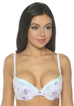 Состав:
Полотно
Хлопок 95%,
ПУ 5%
Эластичное кружево
ПА 90%,
ПУ 10%
	Бюстгальтер классической формы с формованной чашкой с Push-Up для размеров 70AB, 75ABC, 80B и без Push-Up для размеров 70C, 75DE, 80CDE, 85BCD. Детали бюстгальтера выполнены и