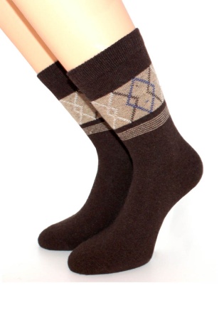 Состав:
Вискоза 35%
Полиэстер 30%
Шерсть 20%
Ангора 10%
Эластан 5%
       Теплые детские носки из шерсти и ангоры, изнутри махровые, с широкой комфортной резинкой. На боковой части модели размещен контрастный рисунок в виде ромбов. 