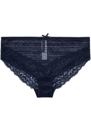 Состав:
Нейлон 90%
Эластан 10%
      Женские кружевные трусики темно-синего цвета. Спереди украшен бантиком.