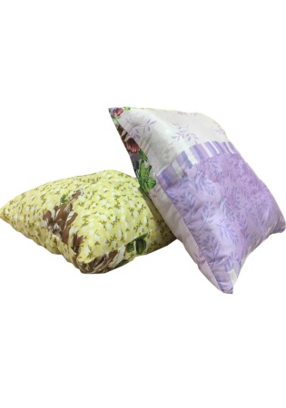 Чехол:
Хлопкополиэфирная ткань, без канта.
Наполнитель:
Полиэфирное волокно. 