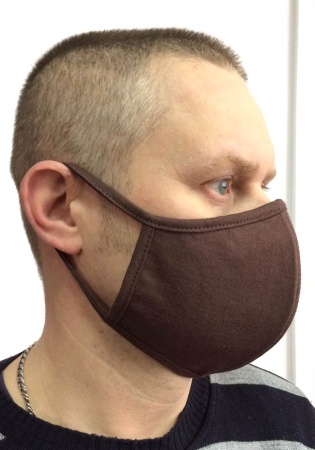 Состав:
Хлопок  100%
	Защитная повязка на лицо. В наличии однотонные и цветные маски. 

Обратите внимание: расцветка товара на сайте может отличаться от фактической расцветки. Оптовый склад оставляет за собой право поставить товар любого цвета, 