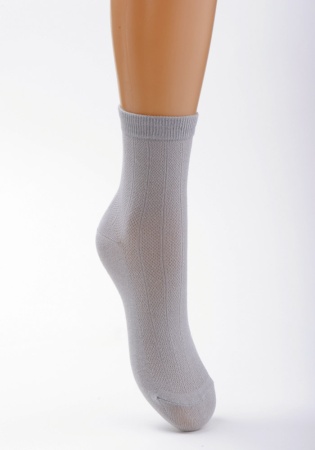 Состав: 
Хлопок 63%, 
Полиамид 34%, 
Эластан 3%
	Летние носки для мальчика.