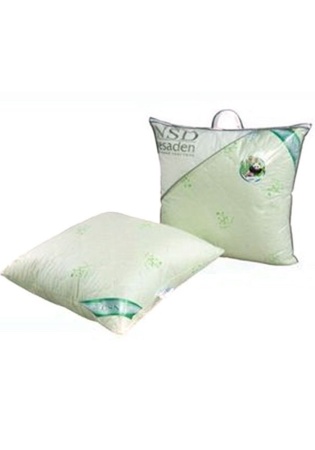 Чехол: 
Глоссатин стеганный с бамбуковым волокном.
Наполнитель: 
Чехол из спанбонда наполненный искусственным лебяжьим пухом.
	Подушка серии «Престиж» - двухкамерная, на молнии, изготовлена с применением искусственного лебяжьего пуха. Бамбуковое в