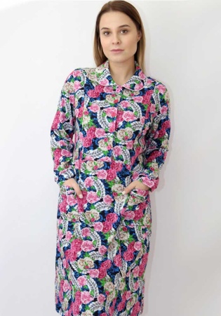 Состав: 
Хлопок 100%
	Женское платье. 

Обратите внимание: расцветка товара на сайте может отличаться от фактической расцветки. Оптовый склад оставляет за собой право поставить товар любого цвета, который имеется на данный момент.	
