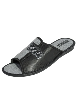 Состав:
Подошва - полиуретан;
Верх - натуральный, синтетический или нетканый текстиль
     Мужские открытые тапочки. 