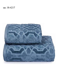 Ткань: Махра
Состав: 
Хлопок 100%
Размер: 70х130
	Полотенце махровое гладкокрашеное «Bisanzio» производится из 100% натурального сырья и обладает высокой впитывающей способностью. Стойкость окраски и специальная противоусадочная технология обесп