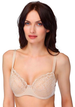 Состав:
Полиамид  55% 
Хлопок 30%
Эластан  15%
   Бюстгальтер из эластичного кружева и эластичного трикотажного полотна. На каркасах. Чашки на дубляже с хлопком. Отделка – бантик макраме,