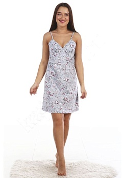 Состав:
Хлопок 100%
	Сорочка полуприлегающего силуэта, длиной выше колена. На тонких бретелях, с V-образным вырезом, отрезная под грудью.