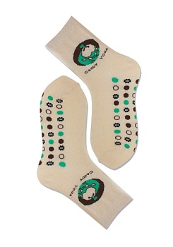 Состав:
Хлопок 80%
ПА 15%
Эластан 5%
	Носки демисезонные гладкого переплетения с вышивным рисунком забавного маленького монстрика-героя Английского мультсериала 