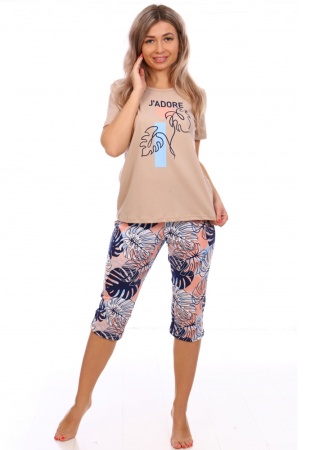 Состав:
Кулирка
Хлопок 100%
     Женская пижама с бриджами. Футболка однотонная, спереди украшена рисунком. Бриджи выполнены из принтованного полотна. 

Обратите внимание: расцветка товара на сайте может отличаться от фактической расцветки. Опт