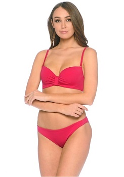 Состав:
Эластичное полотно
ПА 80%,
ПУ 20%
	Купальник раздельный. Состоит из бюстгальтера и трусов.
Бюстгальтер формы T-Shirt с формованной чашкой без Push-ap для всех размеров. Детали бюстгальтера выполнены из однотонного классического купального