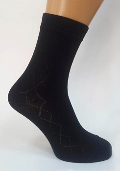 Состав:
Хлопок 75%
Полиамид 23%
Эластан 2%
     Мужские носки с двойным бортом и перфорацией по всей длине.