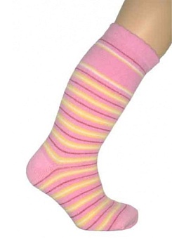 Состав:
Хлопок: 77%, 
Полиамид: 21%, 
Эластан: 2%.
	Гладь с компьютерным рисунком (полосы).