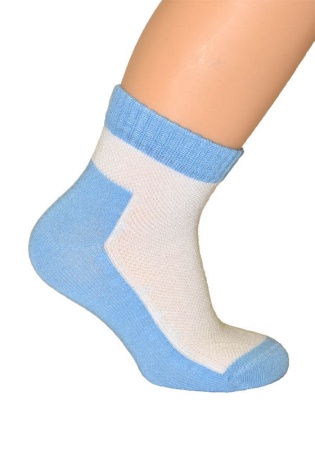 Состав: 
Бамбук: 68%, 
Полиамид: 29%, 
Эластан: 3%.
	Носки детские от Носкофф. Изделия мягкие, шелковистые. Переплетение 